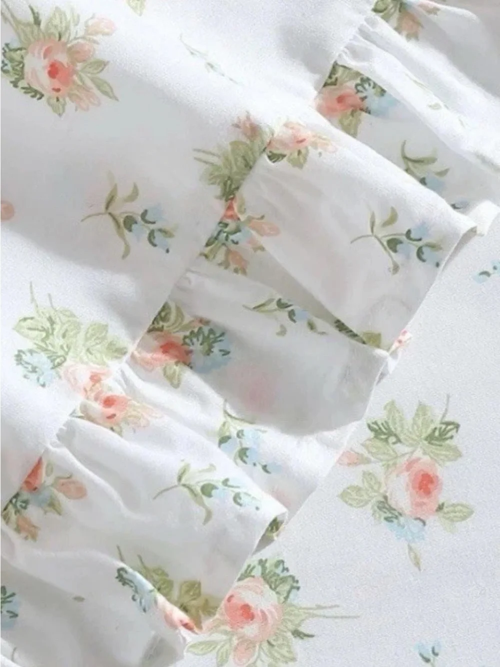 Laura Ashley ~ Apricot & White Ruffle Pillowcase Pair Standard ~100% Cotton